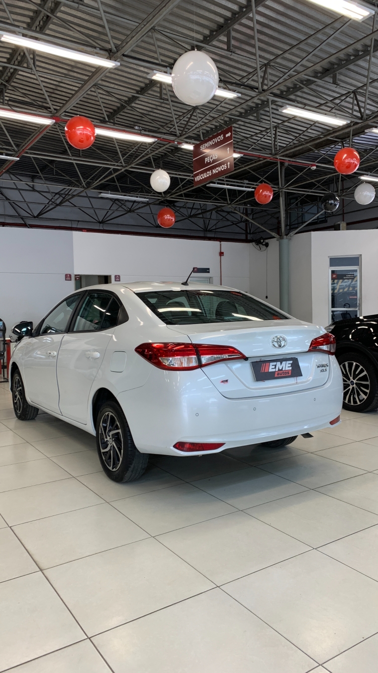 toyota yaris 1.5 16v flex sedan xls connect multidrive 4p automatico 202314
