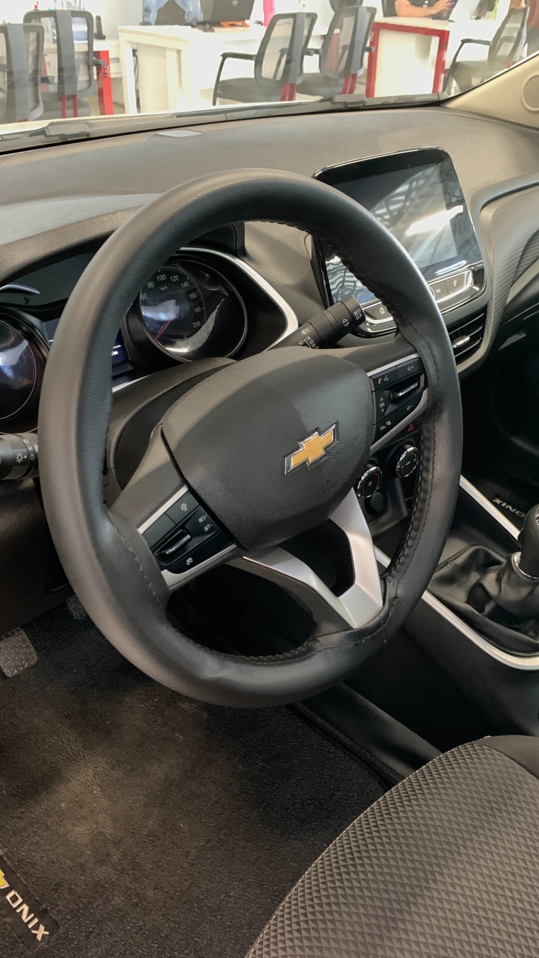 chevrolet onix 1.0 turbo flex plus lt manual 4p 20218