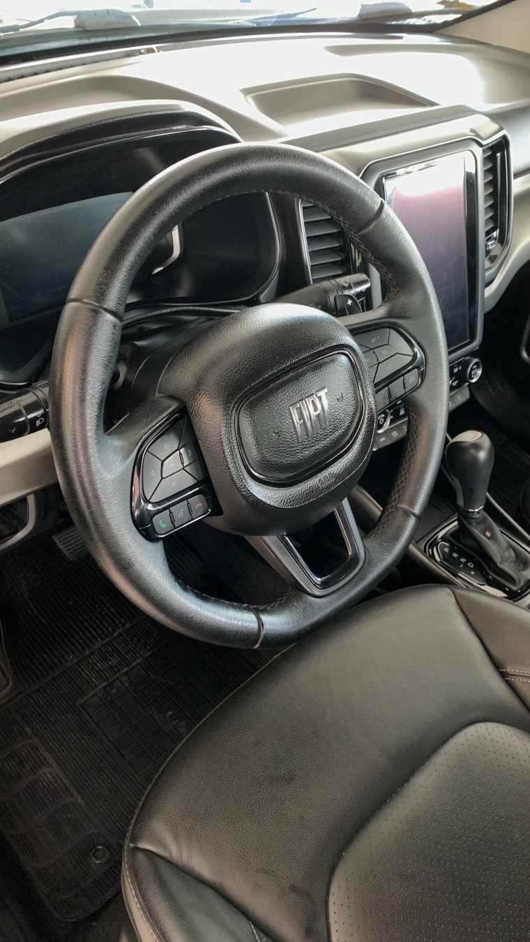 fiat toro 2.0 16v turbo diesel volcano 4wd at9 1.3 4p automatico 20236