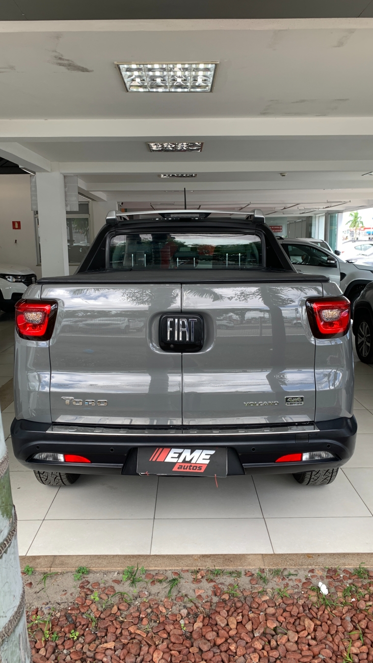 fiat toro 2.0 16v turbo diesel volcano 4wd at9 1.3 4p automatico 202317