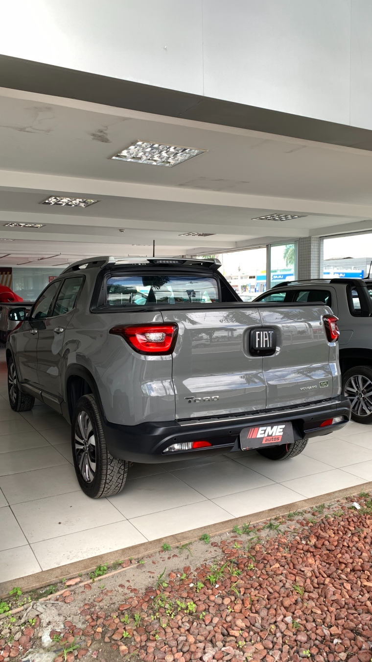 fiat toro 2.0 16v turbo diesel volcano 4wd at9 1.3 4p automatico 202314