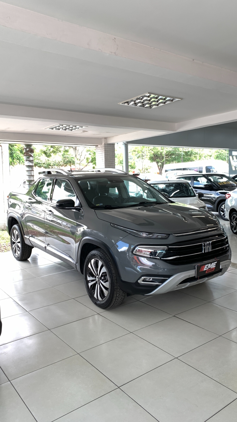 fiat toro 2.0 16v turbo diesel volcano 4wd at9 1.3 4p automatico 2025