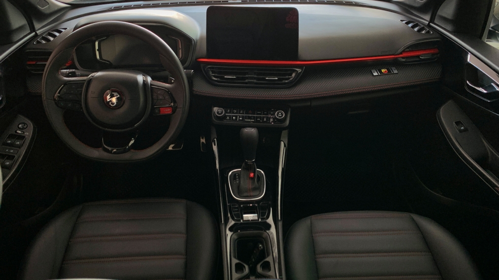 fiat fastback 1.3 turbo 270 flex abarth at6 4p automatico 20245