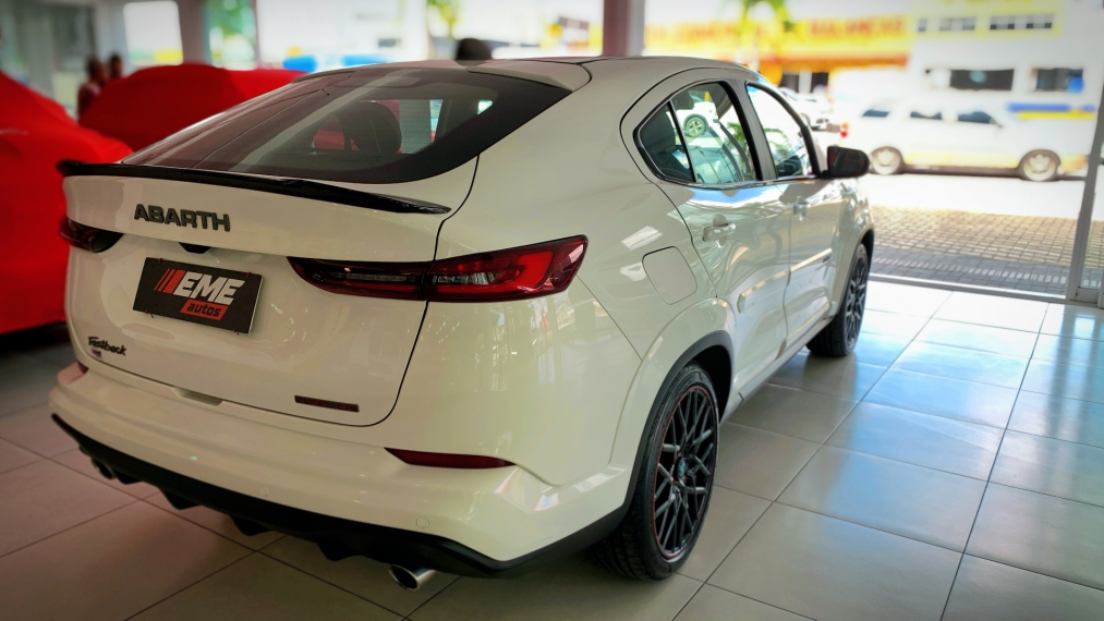 fiat fastback 1.3 turbo 270 flex abarth at6 4p automatico 20241