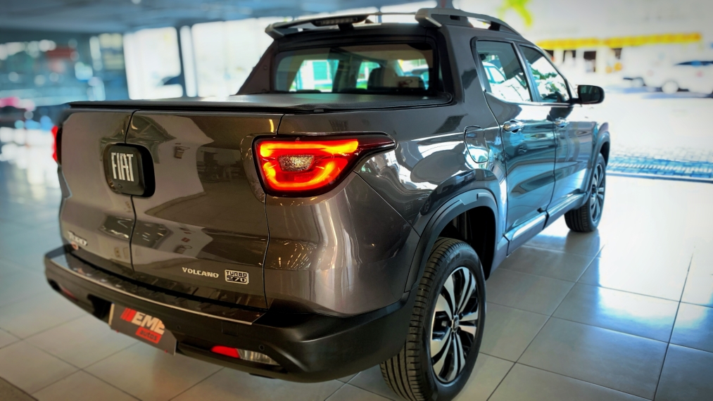 fiat toro 1.3 turbo 270 flex volcano at6 4p automatico 20251