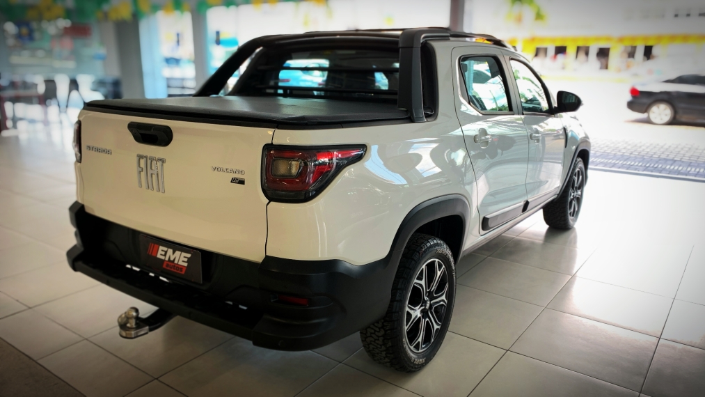 fiat strada 1.3 firefly flex volcano cd cvt 4p automatico 20231