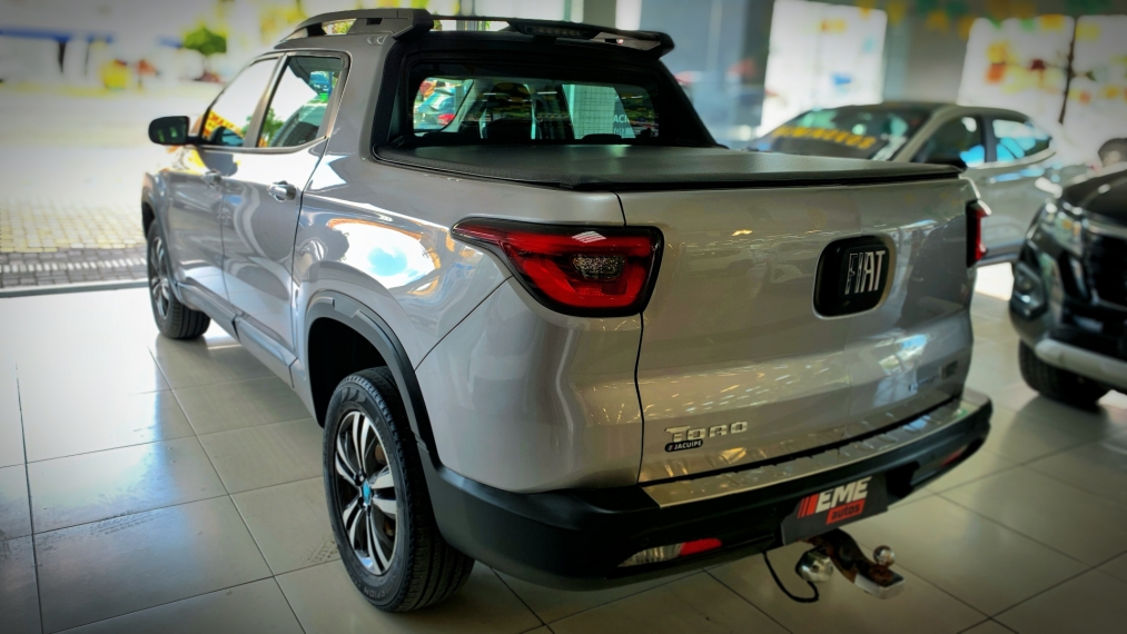 fiat toro 1.3 turbo 270 flex freedom at6 4p automatico 20242