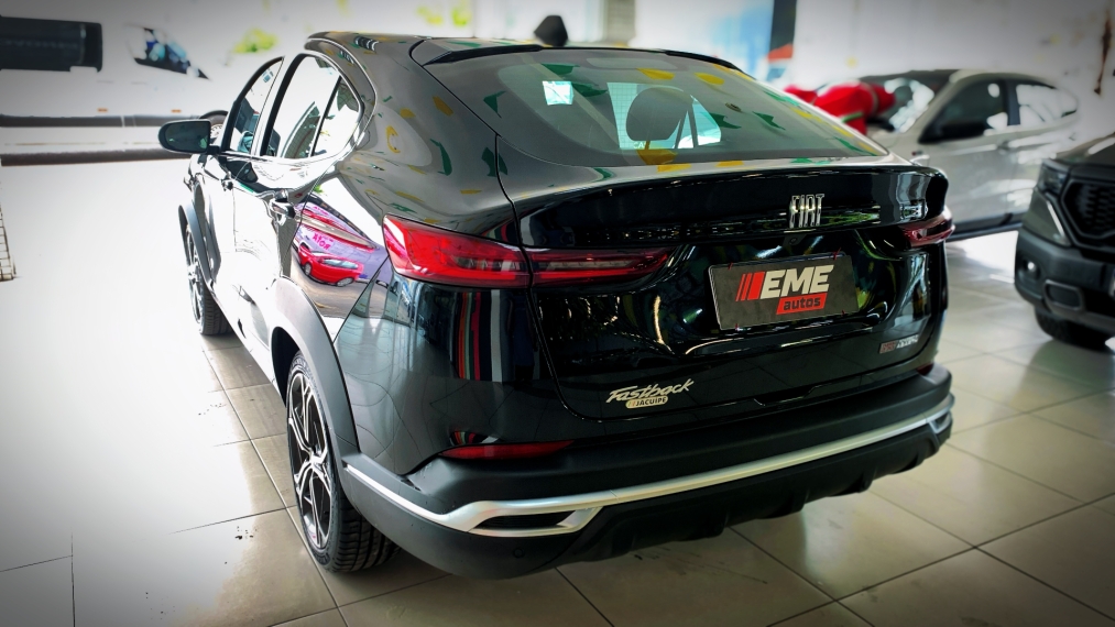 fiat fastback 1.3 turbo 270 flex limited edition at6 4p automatico 20242