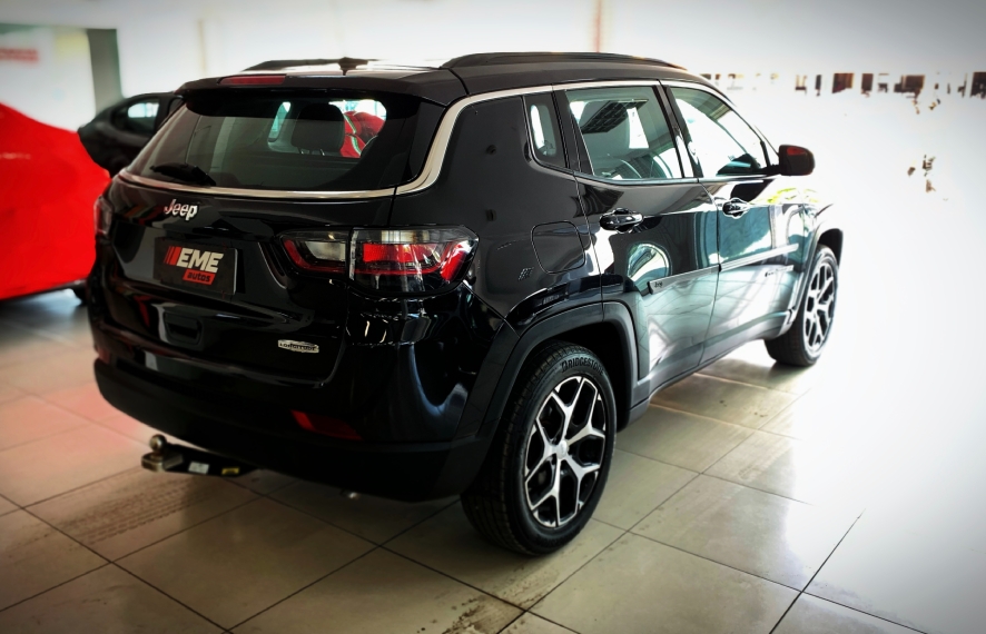 jeep compass 1.3 t270 turbo flex longitude at6 4p automatico 20251