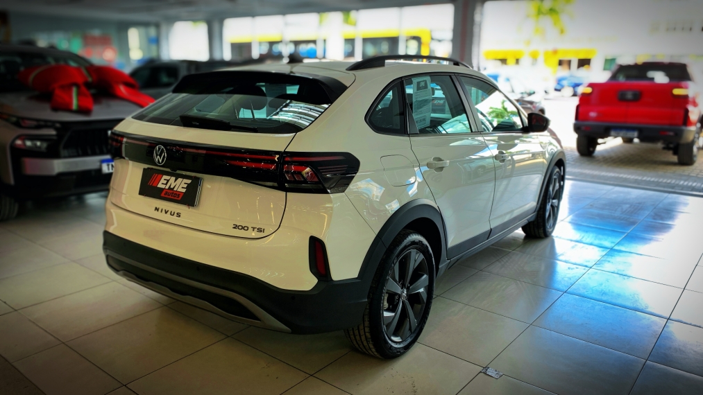 volkswagen nivus 1.0 200 tsi total flex comfortline automatico 4p 20261