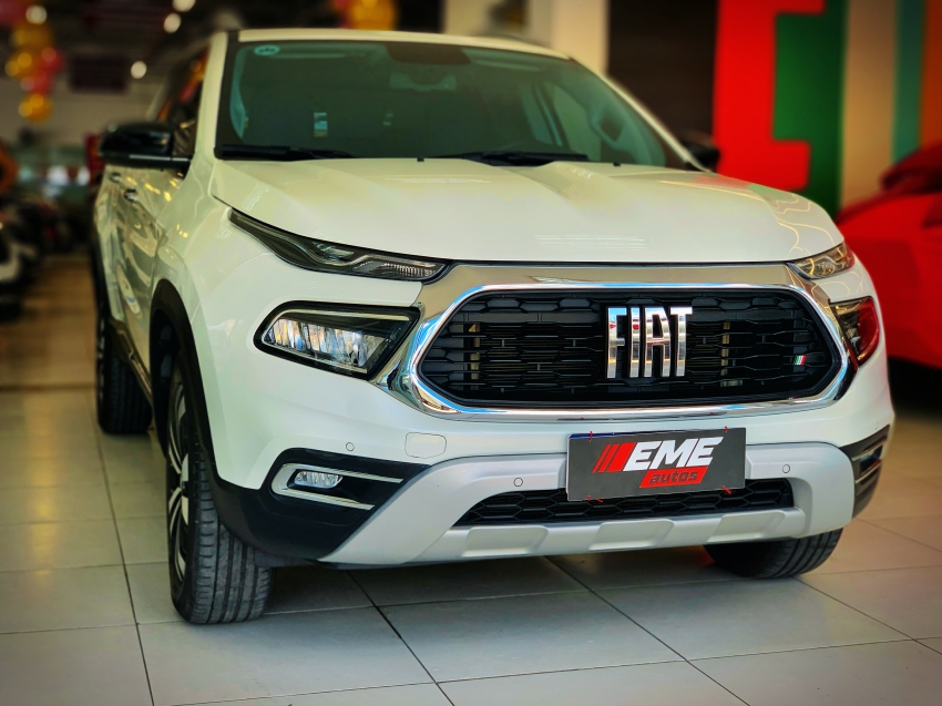 fiat toro 1.3 turbo 270 flex volcano at6 4p automatico 2025