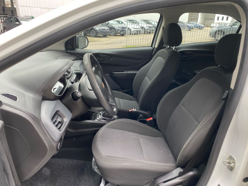 chevrolet onix 1.0 mpfi joy 8v flex 4p manual 2020