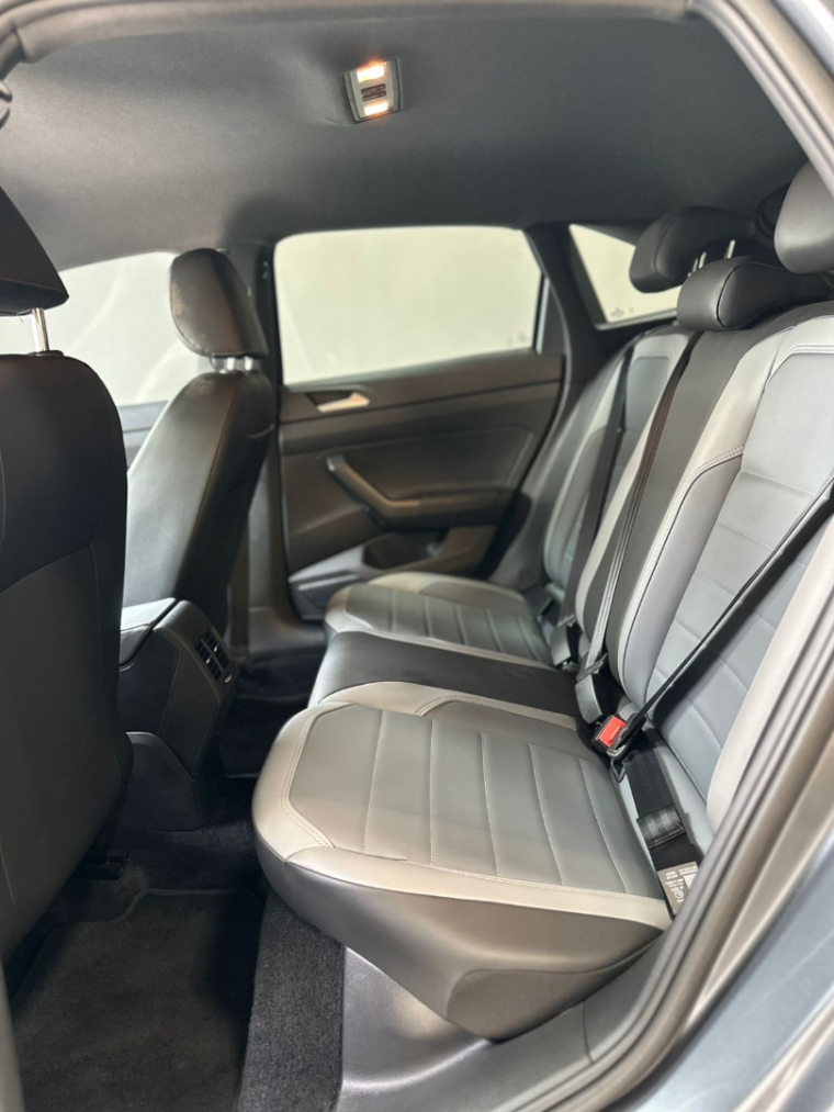 volkswagen nivus 1.0 200 tsi total flex highline automatico 9.9 4p 2024