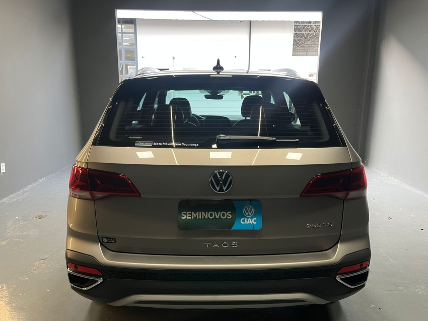 volkswagen taos 1.4 250 tsi total flex highline automatico 4p 2024