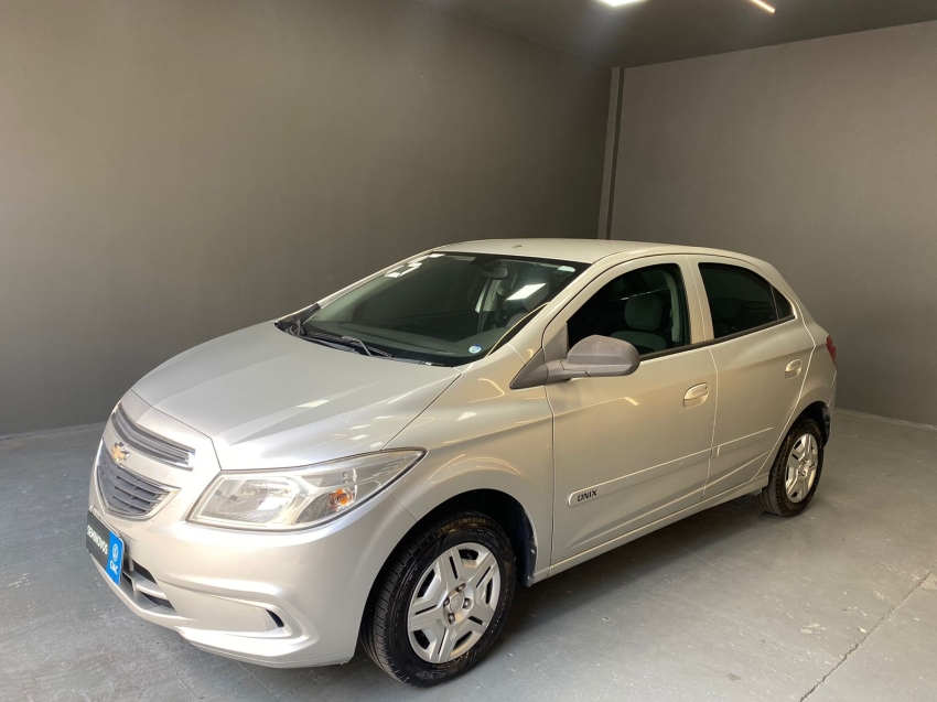 chevrolet onix 1.0 mpfi lt 8v flex 4p manual 2015