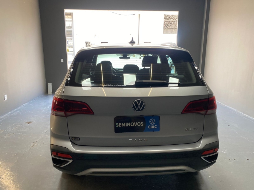 volkswagen taos 1.4 250 tsi total flex highline automatico 4p 2024