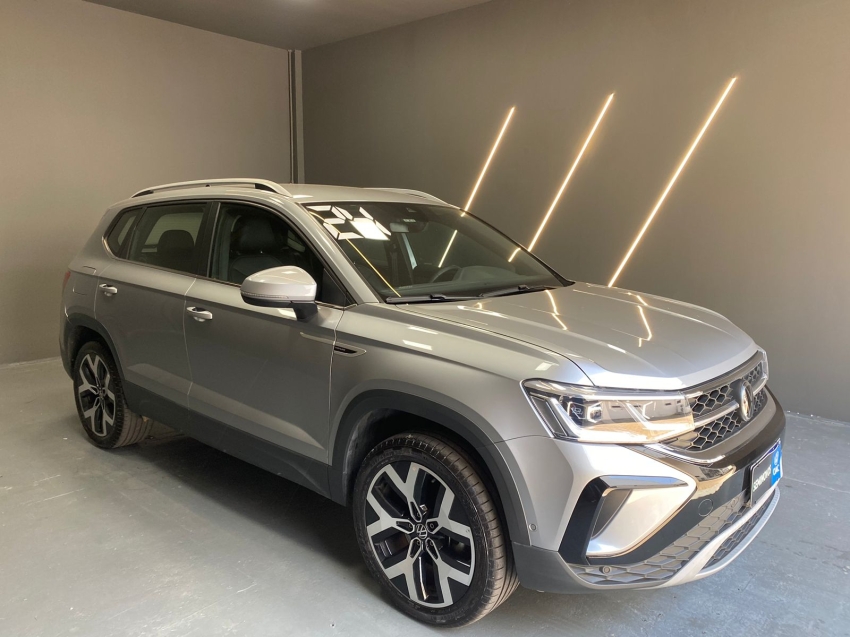 volkswagen taos 1.4 250 tsi total flex highline automatico 4p 2024
