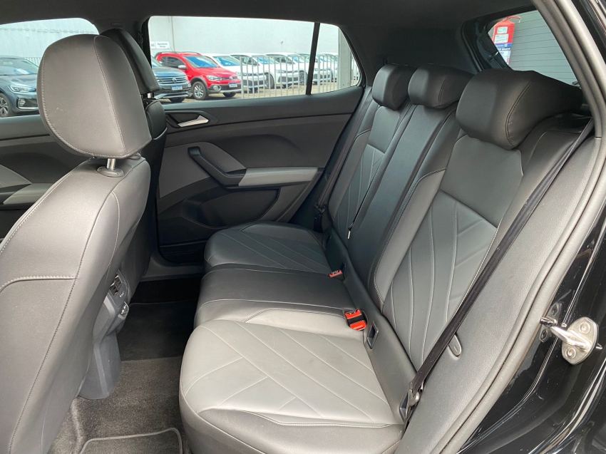 volkswagen t-cross 1.0 200 tsi total flex comfortline automatico 4p 20255