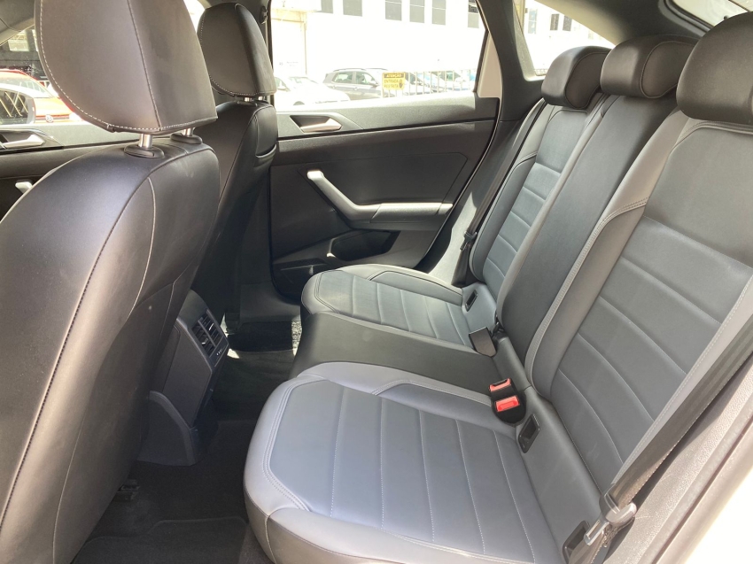 volkswagen nivus 1.0 200 tsi total flex highline automatico 4p 20225