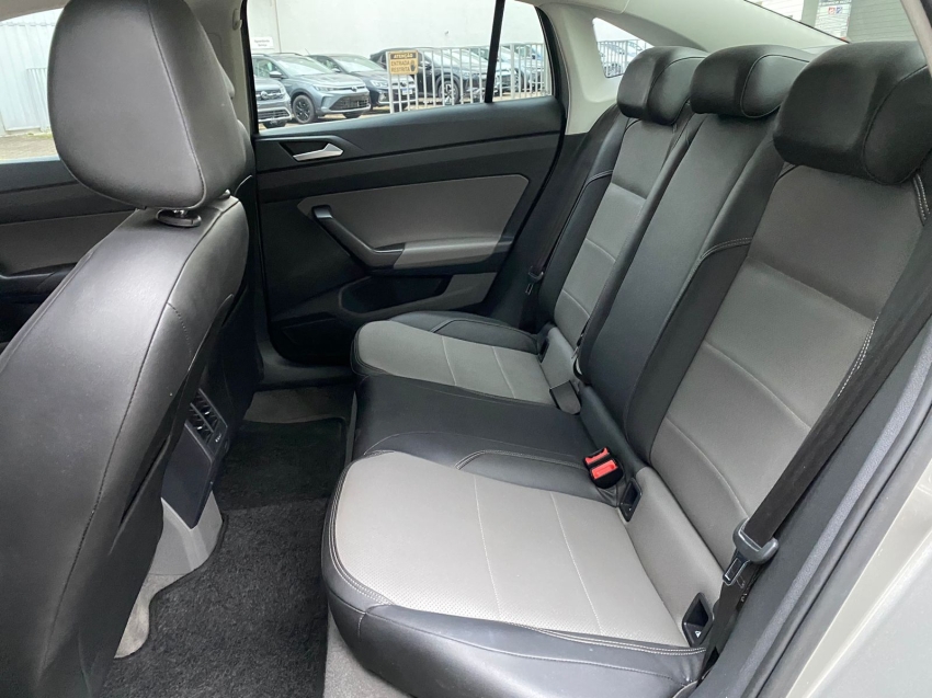 volkswagen virtus 1.0 200 tsi highline automatico flex 5p 20185