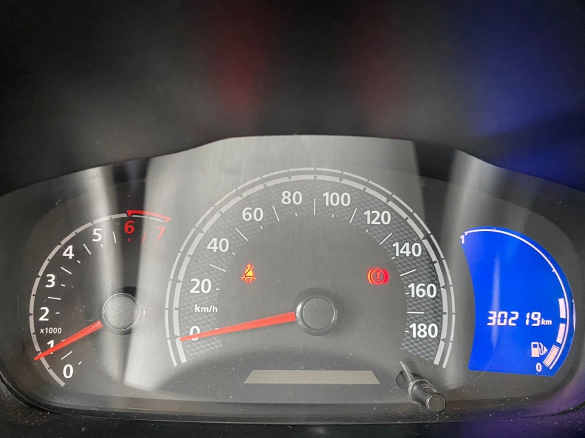 renault kwid 1.0 12v sce flex intense manual 4p 20217