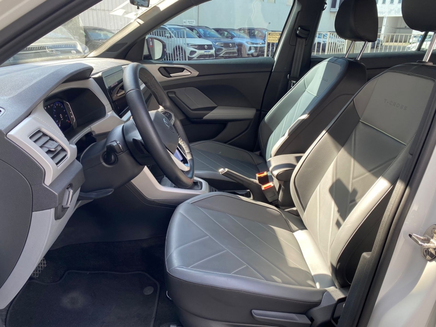 volkswagen t-cross 1.0 200 tsi total flex comfortline automatico 4p 20254