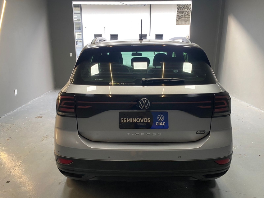 volkswagen t-cross 1.0 200 tsi total flex sense automatico 4p 20243