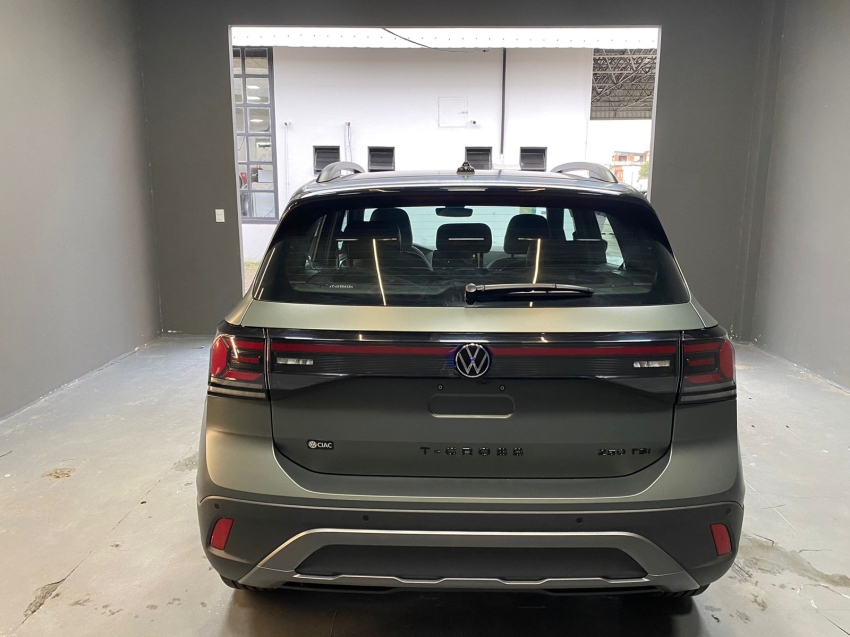 volkswagen t-cross 1.4 250 tsi total flex extreme automatico 4p 20263