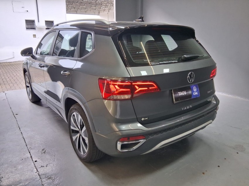 volkswagen taos 1.4 250 tsi total flex highline automatico 4p 20231