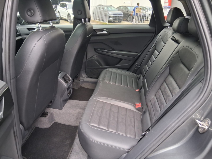 volkswagen taos 1.4 250 tsi total flex highline automatico 4p 202310
