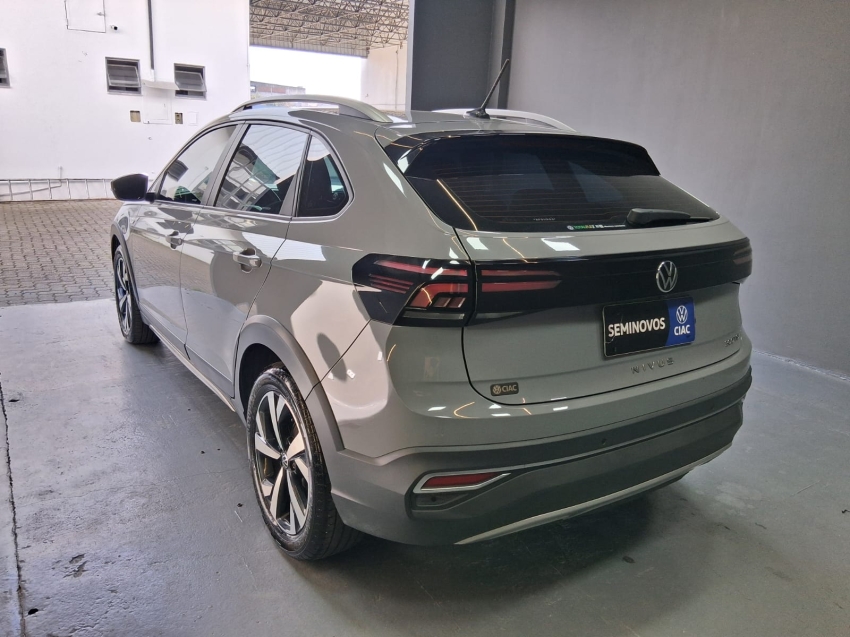 volkswagen nivus 1.0 200 tsi total flex highline automatico 4p 20245