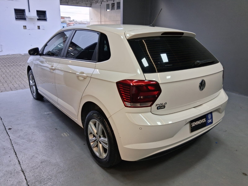 volkswagen polo 1.0 mpi total flex manual 4p 20205