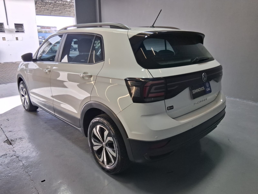 volkswagen t-cross 1.0 200 tsi total flex sense automatico 4p 20235