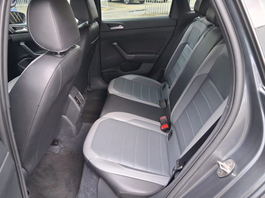volkswagen nivus 1.0 200 tsi total flex highline automatico 4p 202311