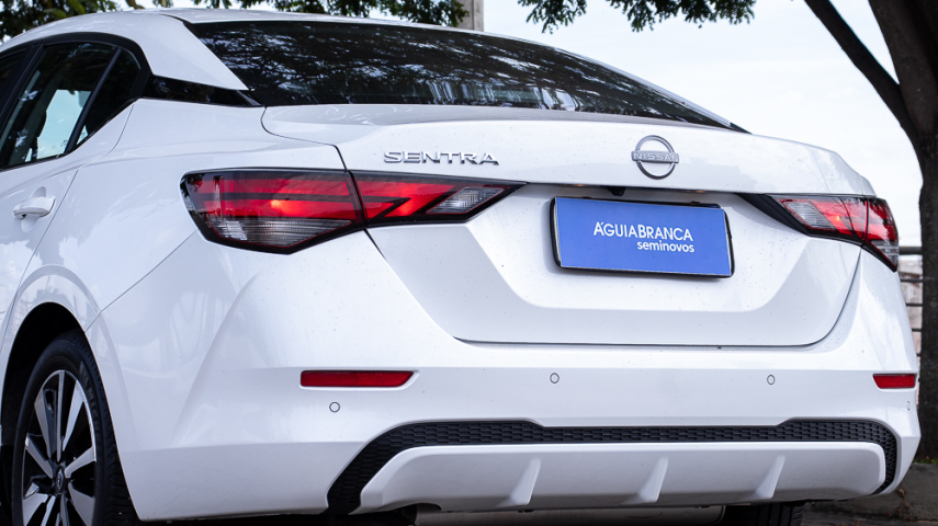 Nissan SENTRA 2.0 16V GASOLINA ADVANCE XTRONIC 9
