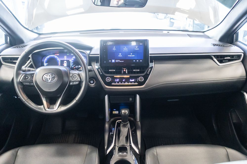 Toyota COROLLA CROSS 2.0 VVT-IE FLEX XRE DIRECT SHIFT 12