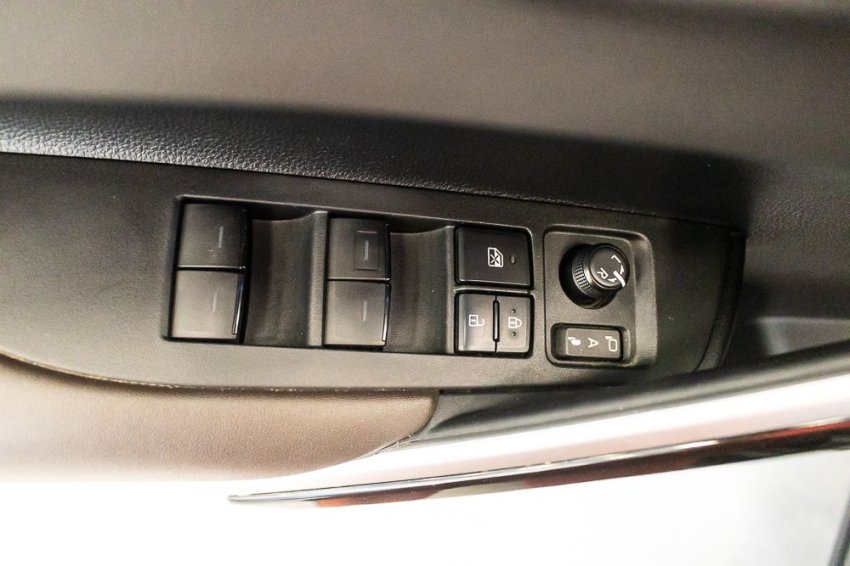 Toyota COROLLA CROSS 2.0 VVT-IE FLEX XRE DIRECT SHIFT 17