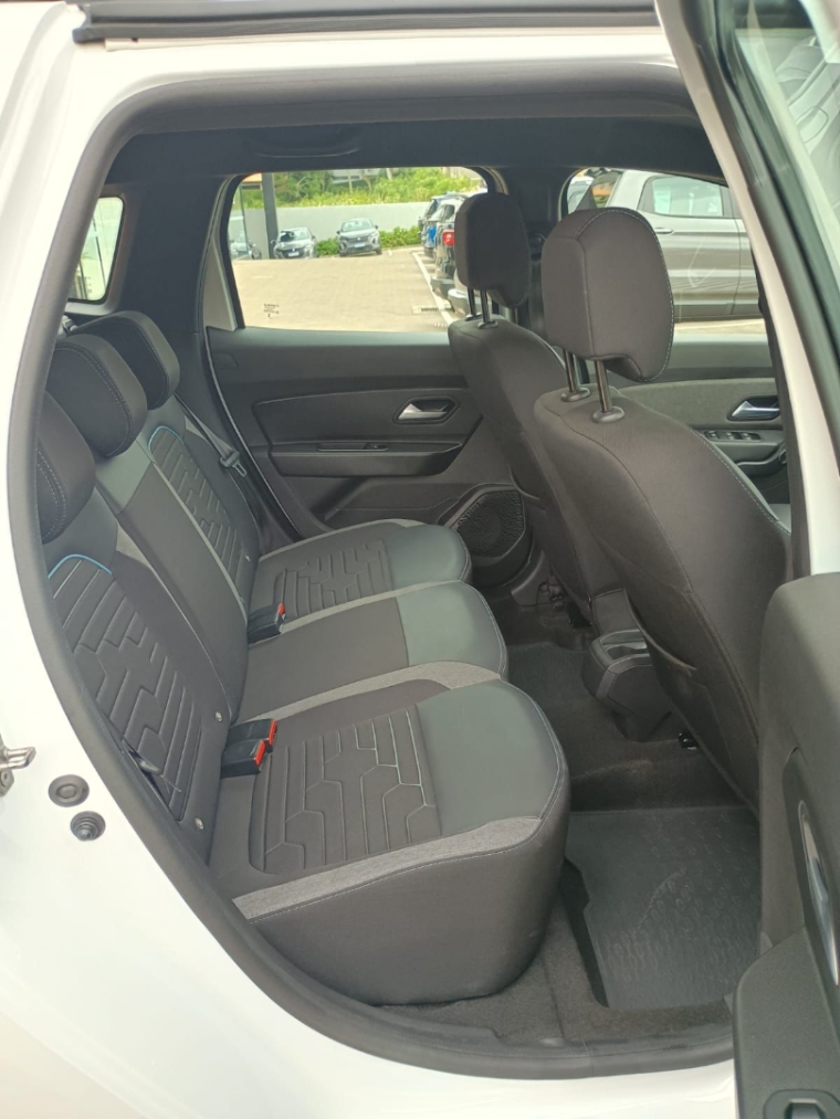 renault duster 1.6 16v sce flex intense manual 4p 2024 renault duster 1.6 16v sce flex intense manual 4p 2024