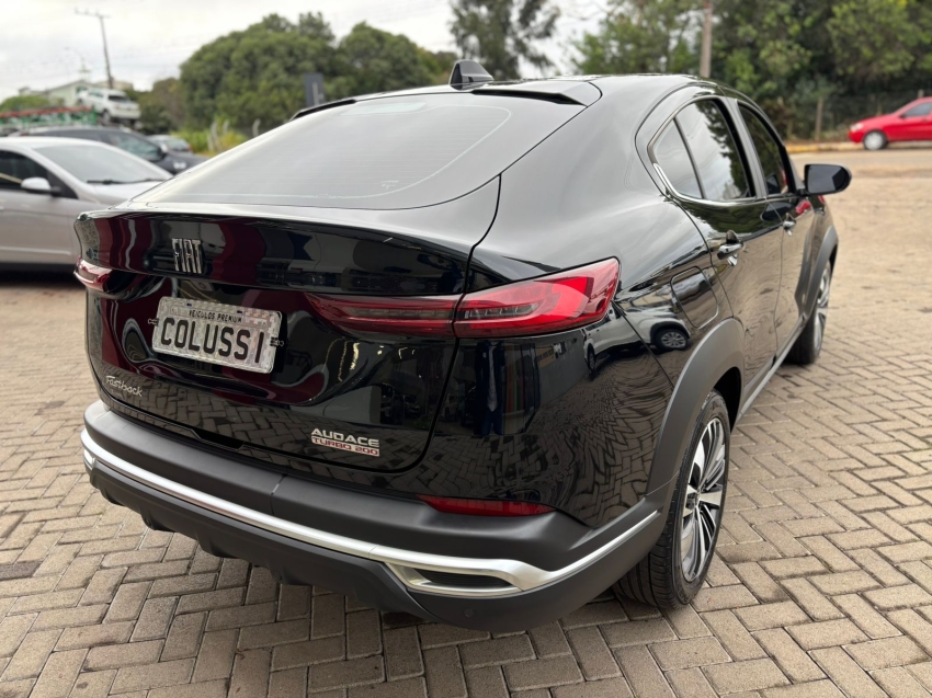 fiat fastback 1.0 turbo 200 flex audace cvt 4p automatico 2023 fiat fastback 1.0 turbo 200 flex audace cvt 4p automatico 2023