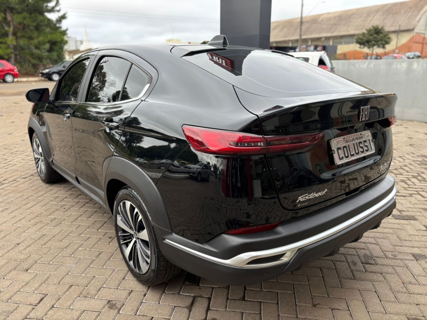 fiat fastback 1.0 turbo 200 flex audace cvt 4p automatico 2023 fiat fastback 1.0 turbo 200 flex audace cvt 4p automatico 2023