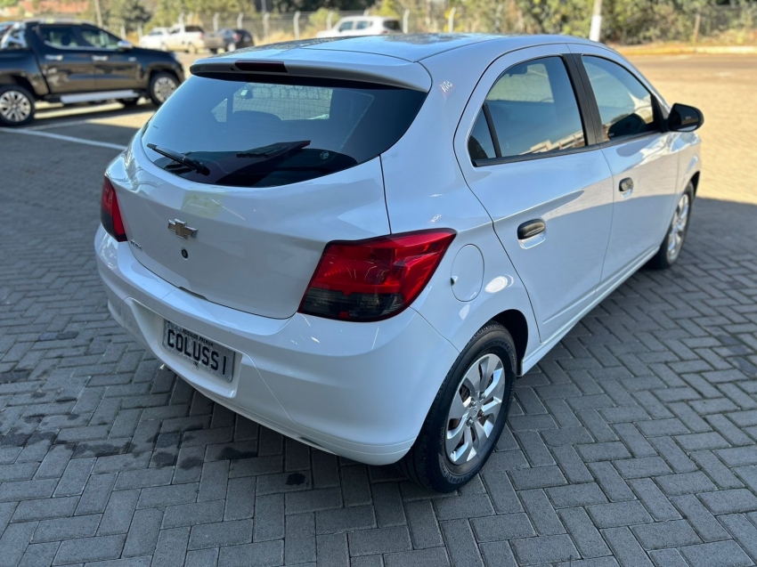 chevrolet onix 1.0 mpfi joy 8v flex 4p manual 2019 chevrolet onix 1.0 mpfi joy 8v flex 4p manual 2019