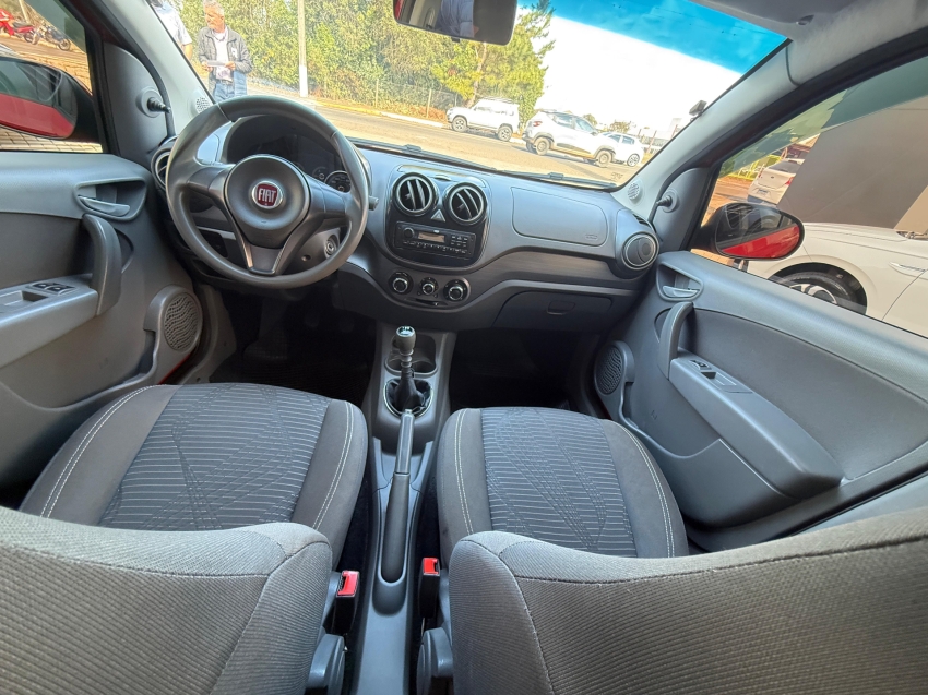 fiat palio 1.4 mpi attractive 8v flex 4p manual 2016
