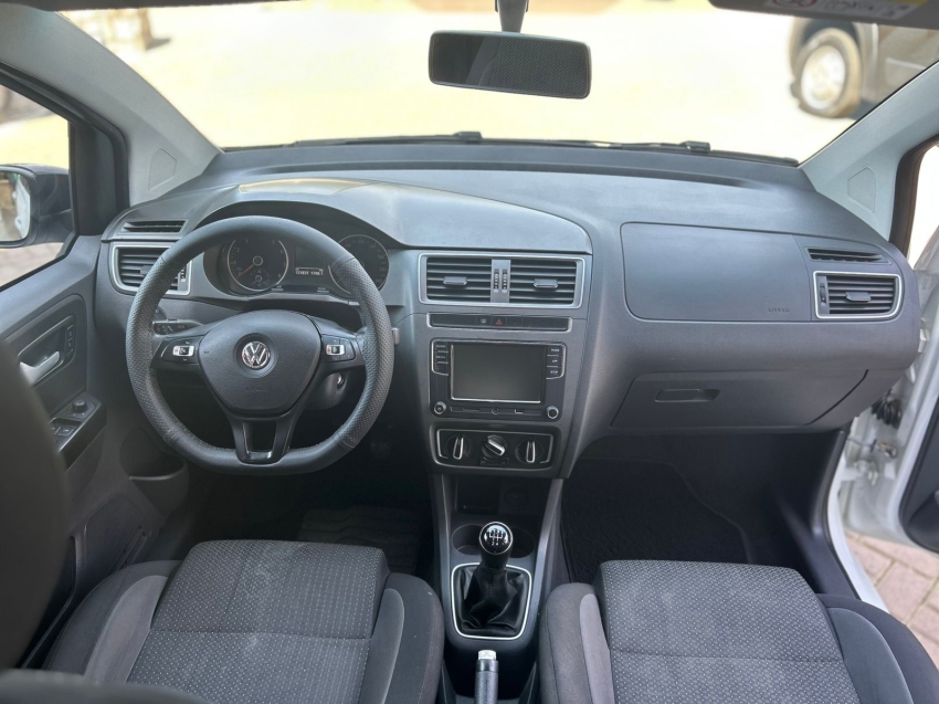 volkswagen fox 1.6 msi total flex connect 4p manual 2019