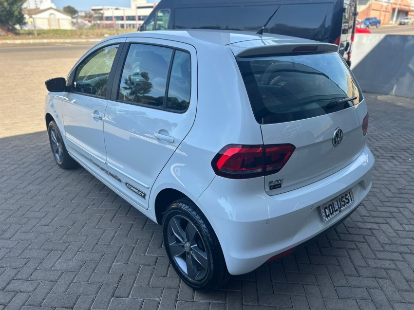 volkswagen fox 1.6 msi total flex connect 4p manual 2019