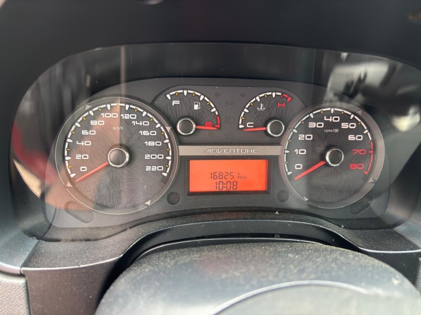 fiat strada 1.8 mpi adventure cd 16v flex 3p automatizado semiautomatico 2015