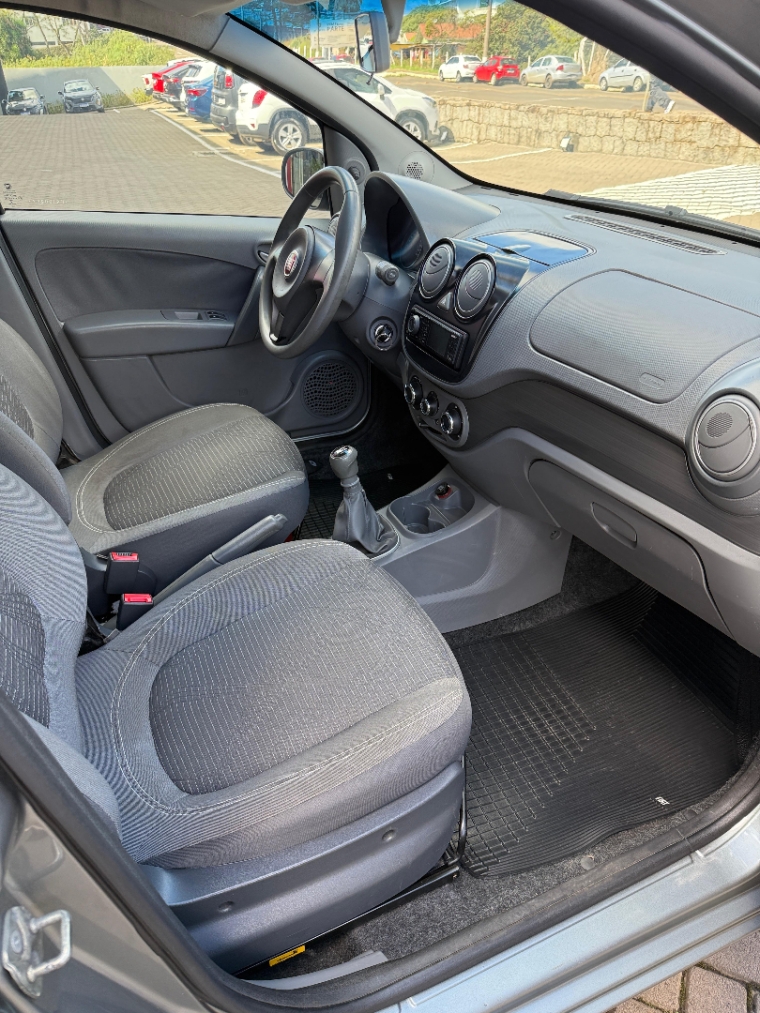 fiat palio 1.0 mpi attractive 8v flex 4p manual 2015