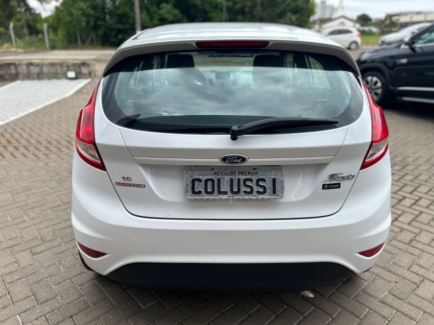ford fiesta 1.6 se hatch 16v flex 4p powershift automatico 20145