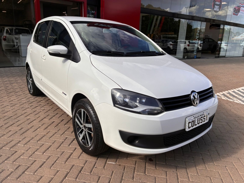 volkswagen fox 1.0 mi 8v flex 4p manual 20131