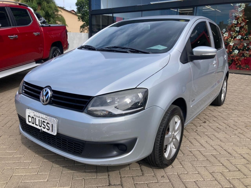 volkswagen fox 1.0 mi 8v flex 4p manual 2011