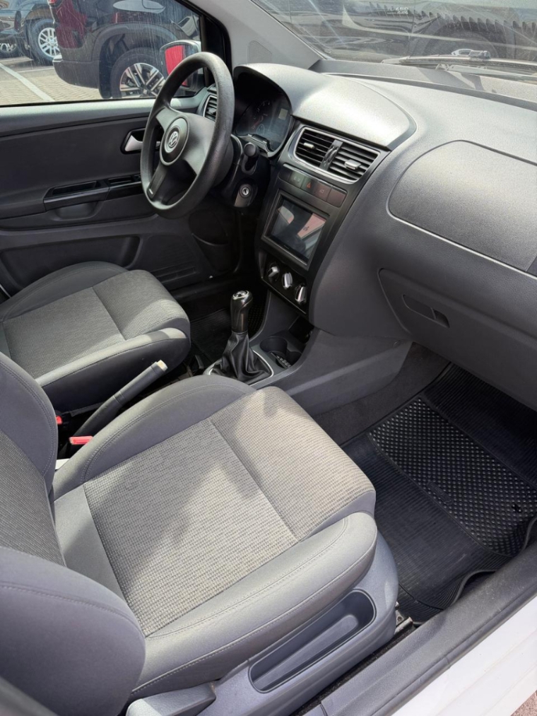 volkswagen fox 1.0 mi 8v flex 4p manual 20137